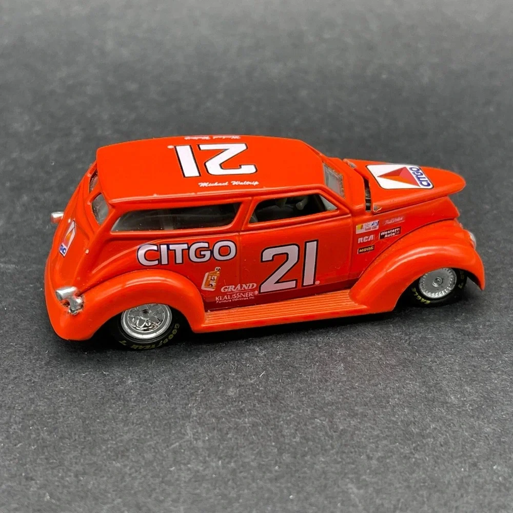 Racing Champions‎ 1937 '37 Boxotica Michael Waltrip Citgo Car Orange 1/64 Loose